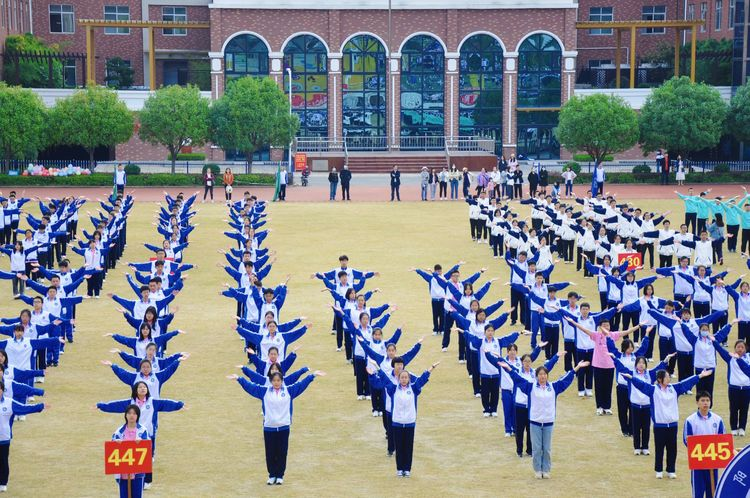 /uploads/235/20221022154943256.jpg?imageView2/2/w/750/h/1400/q/80